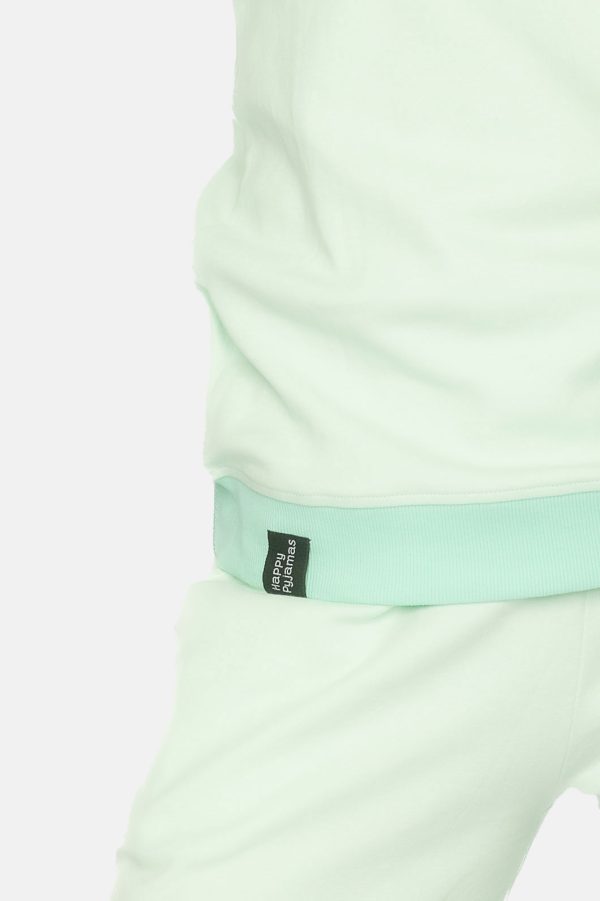 Sweetheart green details
