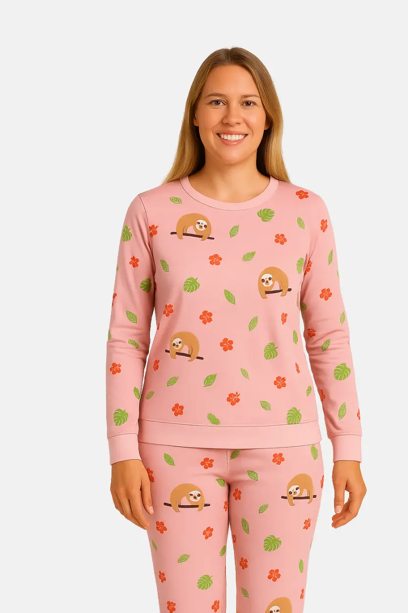 Vooraanzicht roze damespyjama met luiaard prints